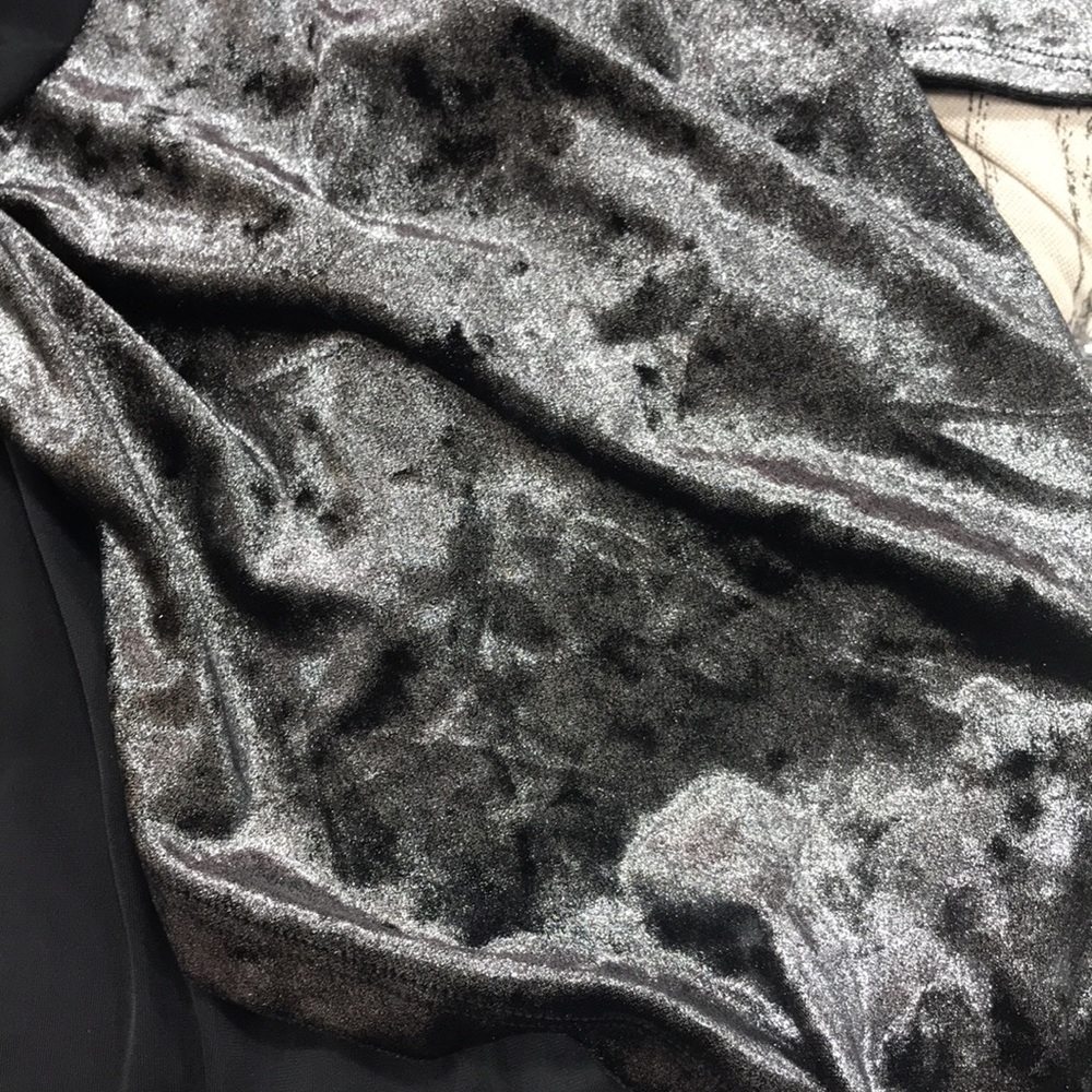 Inc Puff-Sleeve Velvet Wrap Dress - Picture 15 of 15